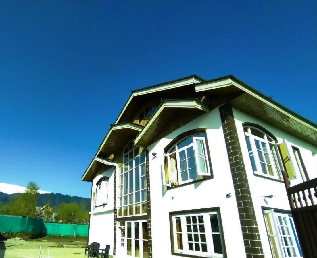 The Gulmarg Gateway Resort Срінагар Екстер'єр фото